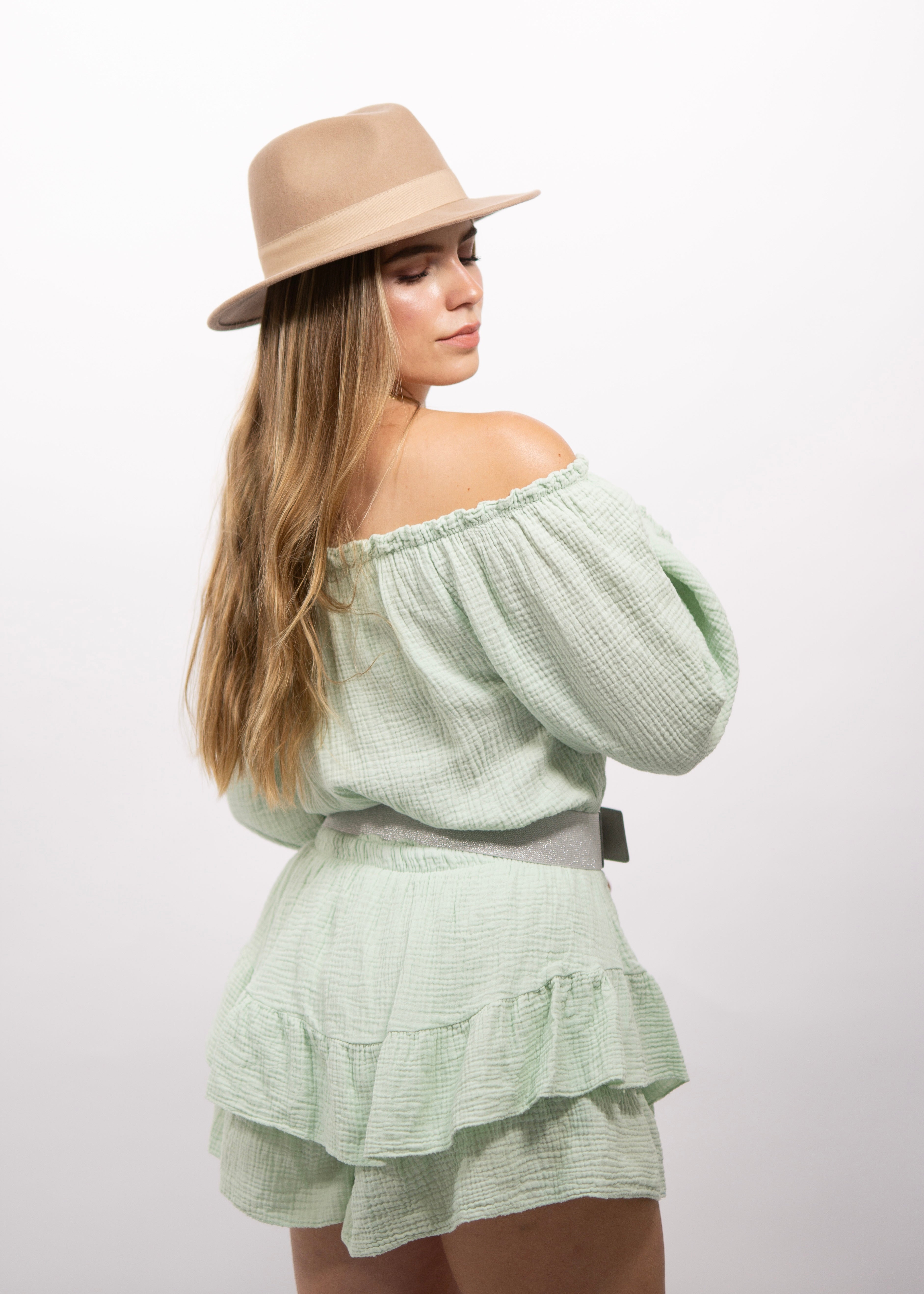 Musselin Jumpsuit "Celeste" Off-Shoulder Hellgrün