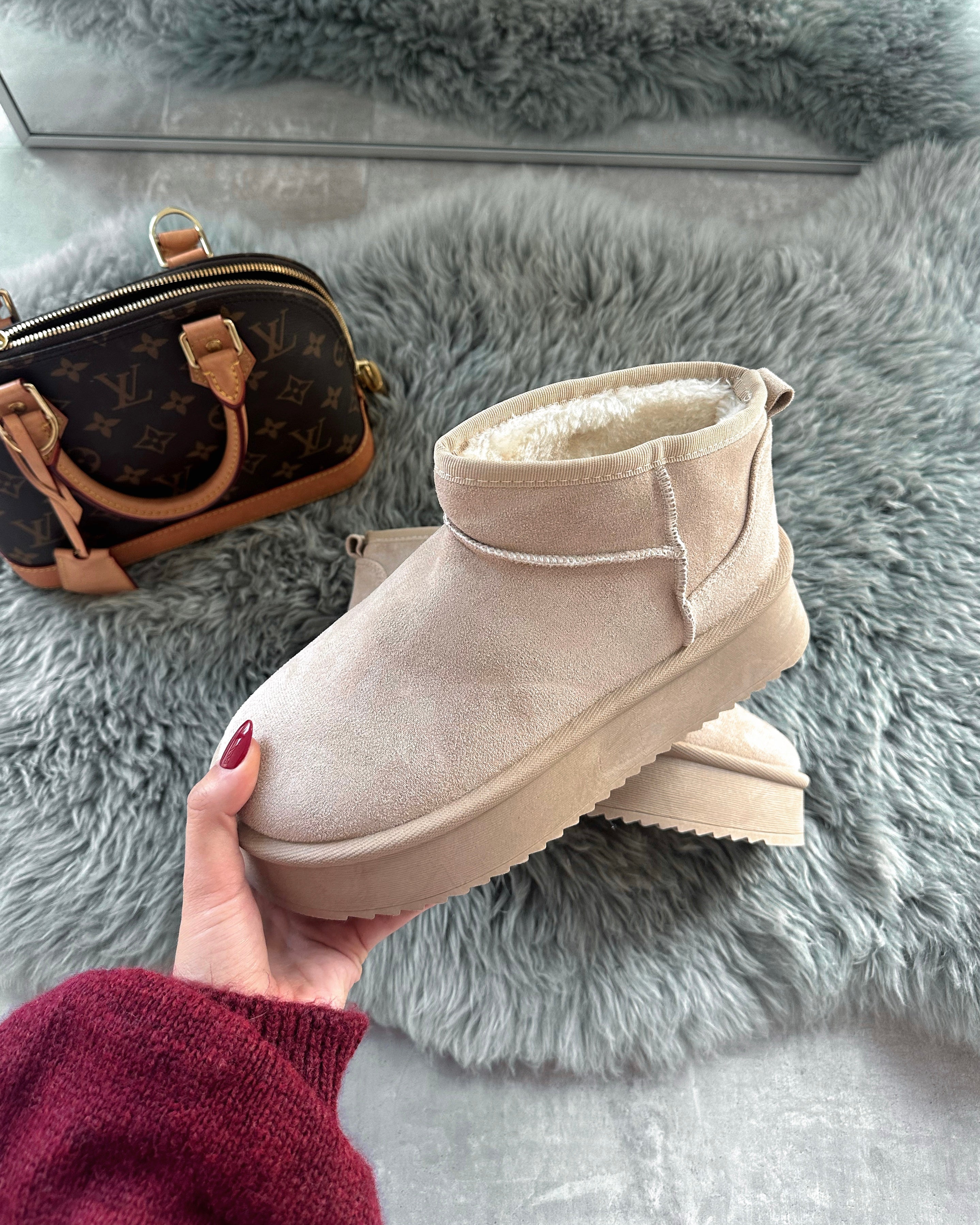 Mini Boots mit Plateau Beige