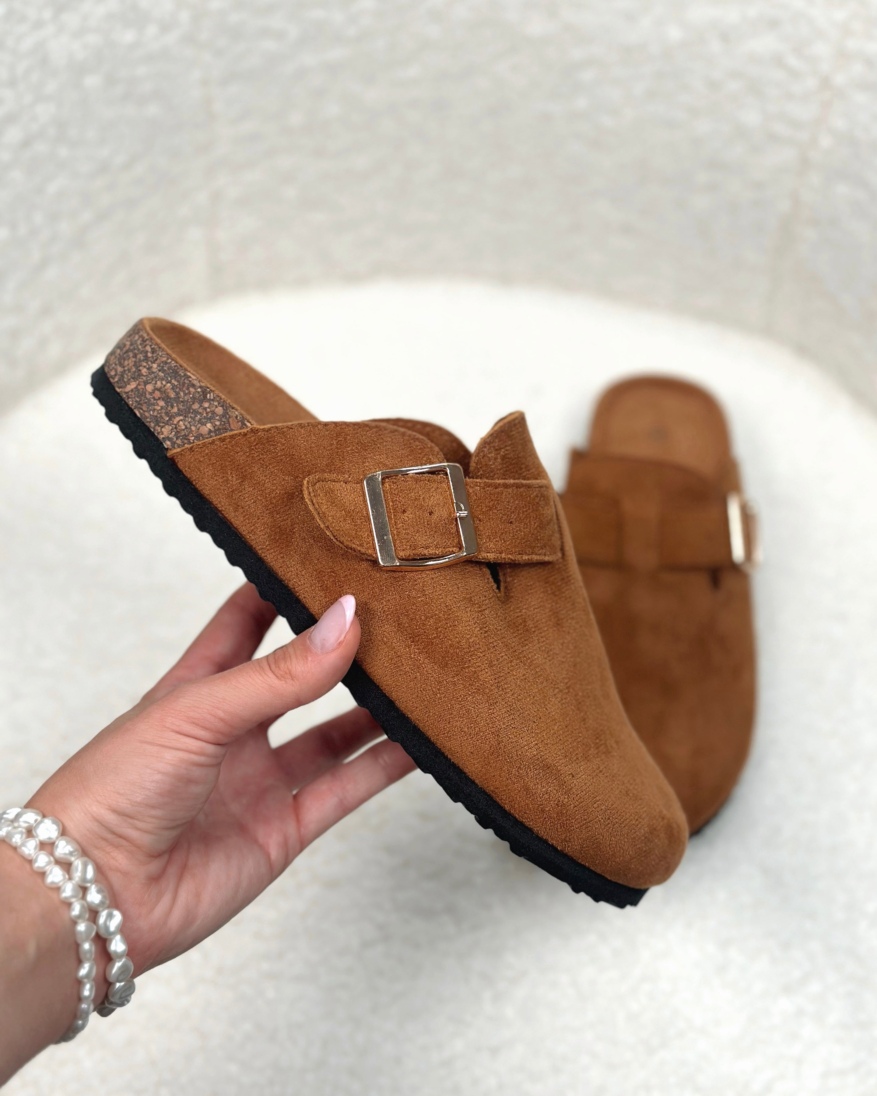 Mules "Mina" Camel