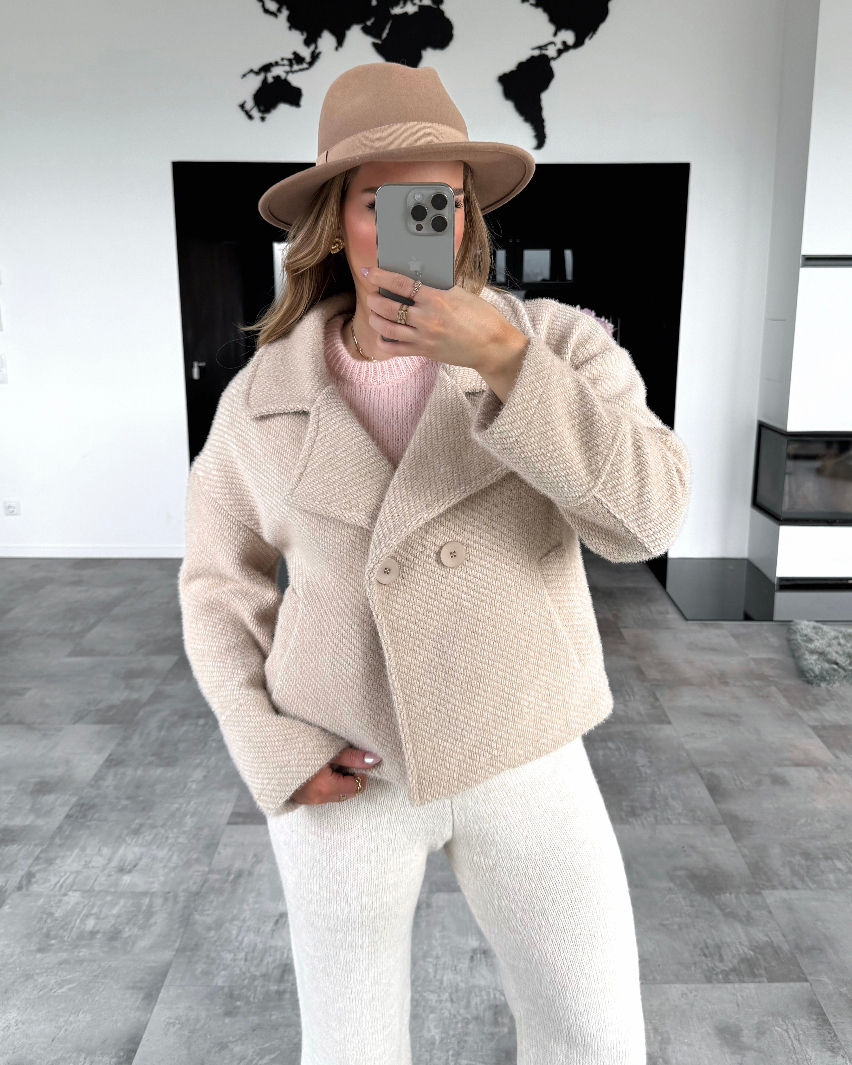 Kurzmantel “Everly” Beige