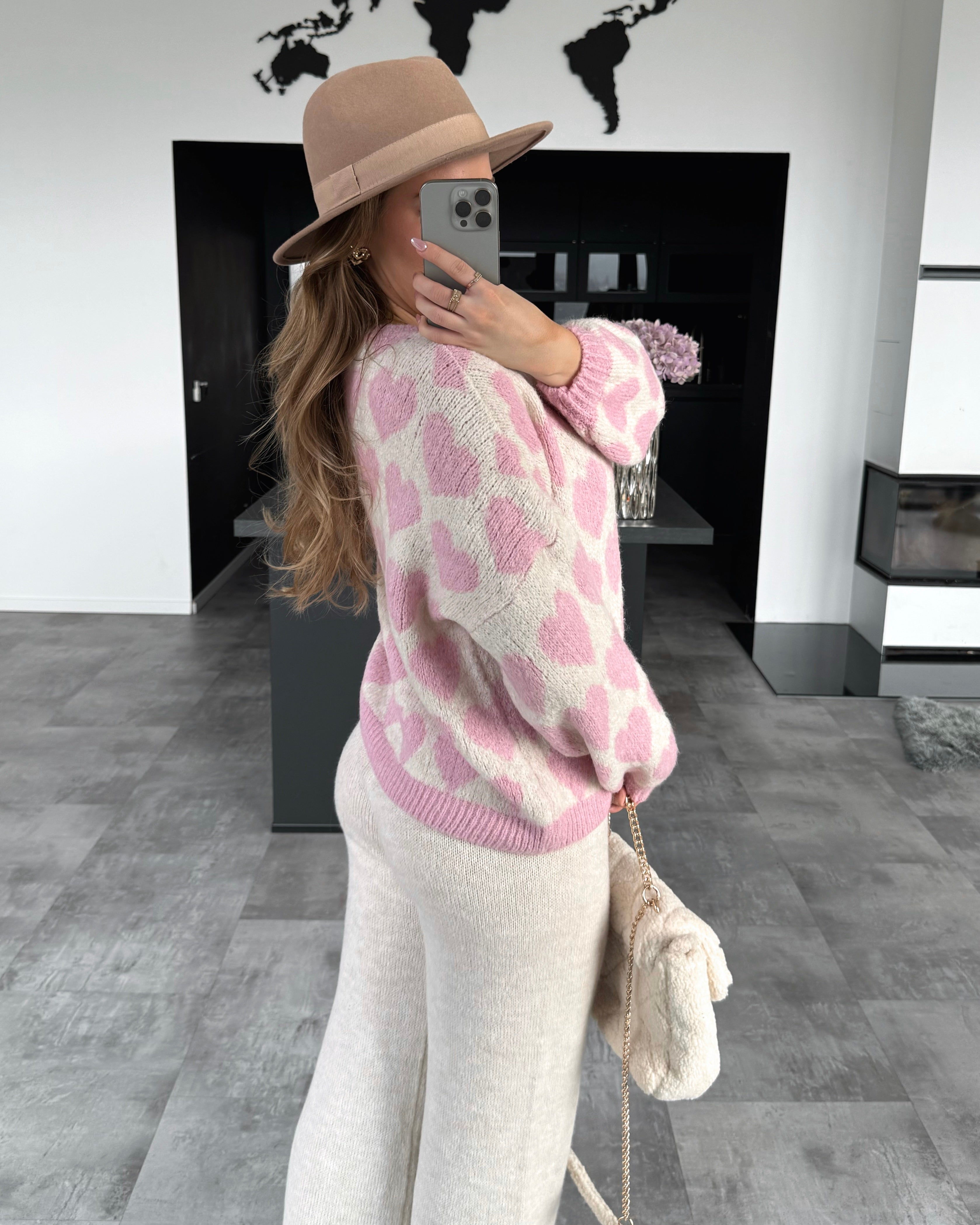 Pullover "Endless Hearts" Ecru-Rosa